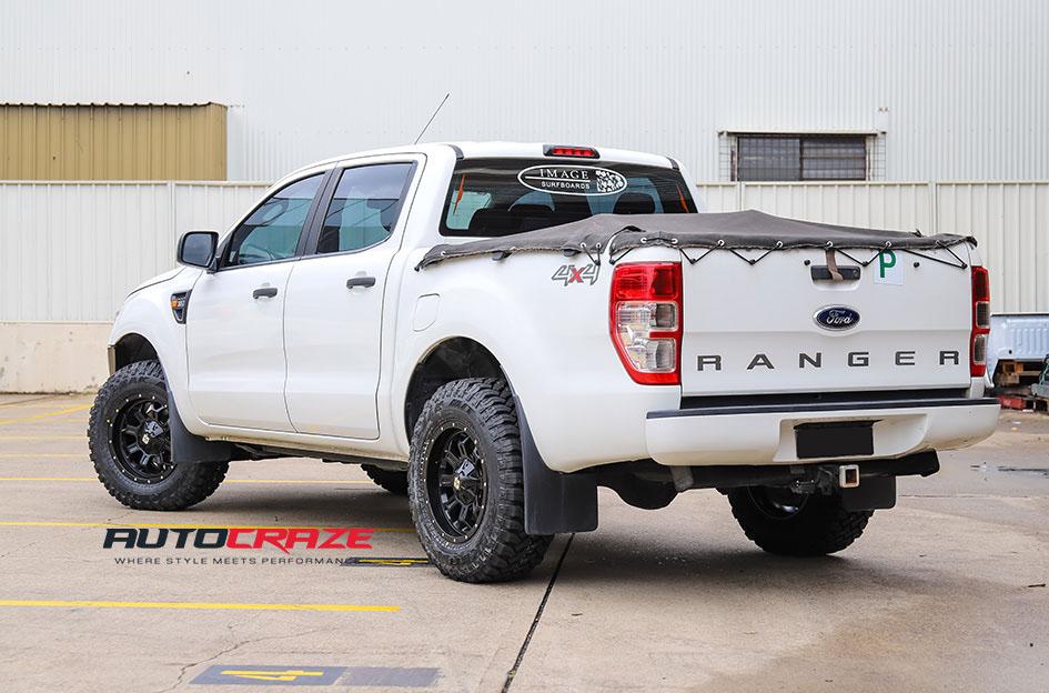 FORD RANGER HURRICANE MATTE BLACK